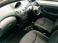 Używany Toyota Yaris 2003 Hatchback
