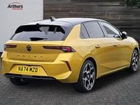 Used Vauxhall Astra Ultimate 128 HP (94 kW) 2024 Yellow/black Hatchback
