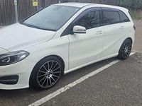 Used Mercedes B180 Executive 122 HP (89 kW) 2016 White MPV