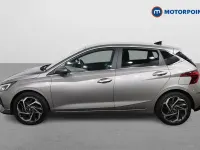 Used Hyundai i20 Premium 101 HP (74 kW) 2022 Bronze Hatchback