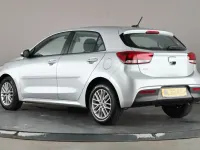Used Kia Rio 99 HP (72 kW) 2023 Silver Hatchback