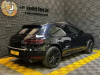 Used Porsche Macan Turbo Performance Package 440 HP (323 kW) 2018 Black SUV
