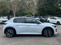 New Peugeot 208 Premium 99 HP (72 kW) 2026 White Hatchback