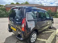 Used Citroën Berlingo Feel 100 HP (73 kW) 2016 Black MPV