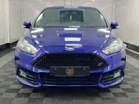 Used Ford Focus ST 185 HP (136 kW) 2015 Blue Hatchback