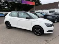 Usado Skoda Fabia Colour Edition 90 CV (66 kW) 2017 Blanco Utilitario