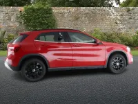 Used Mercedes GLA200 SE 156 HP (114 kW) 2018 Red SUV