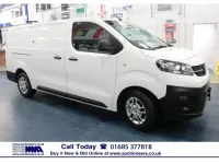 Używany Vauxhall Vivaro S 100 KM (73 kW) 2020 Biały Minivan