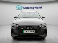 Używany Audi e-tron Black Edition 230 kW (313 KM) 2022 Szary SUV