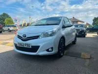 Used Toyota Yaris Edition 69 HP (50 kW) 2013 White Hatchback