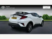Used Toyota C-HR 2023 White SUV