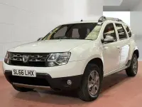 Begagnad Dacia Duster Lauréate 110 HK (80 kW) 2016 Vit SUV