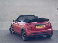 Used Mini Cooper Exclusive 134 HP (98 kW) 2024 Red Hatchback