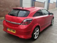 Used Vauxhall Astra Sport 120 HP (88 kW) 2009 Red Hatchback