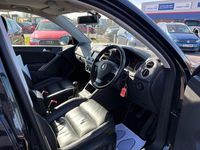 Used VW Tiguan Sportline 170 HP (125 kW) 2009 Deep black pearl SUV