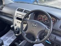 Used Honda Civic Executive 108 HP (79 kW) 2004 Silver Hatchback