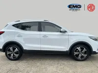 Używany MG ZS Excite 111 KM (81 kW) 2021 Biały SUV