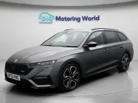 Used Skoda Octavia vRS 200 HP (147 kW) 2023 Grey Estate
