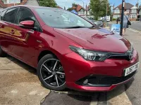 Used Toyota Auris Hybrid Design 136 HP (100 kW) 2018 Red Hatchback