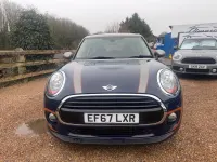 Begagnad Mini Cooper Hatch 2018 Blå Halvkombi
