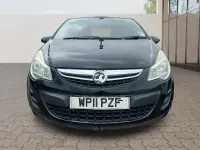 Begagnad Vauxhall Corsa S 85 HK (62 kW) 2011 Svart Halvkombi