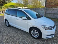 Used VW Touran SEL 150 HP (110 kW) 2017 White MPV