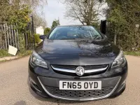 Używany Vauxhall Astra SRi 2015 Czarny Hatchback