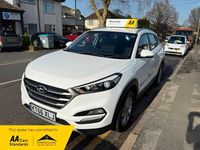 Used Hyundai Tucson SE 2017 White SUV