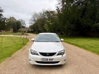 Begagnad Subaru Impreza 2008 Vit Halvkombi