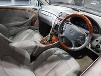 Used Mercedes CLK240 Elegance 170 HP (125 kW) 2003 Blue Cabriolet