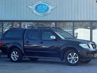 Used Nissan Navara Tekna 190 HP (139 kW) 2011 Black Pickup