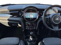 Used Mini Cooper Classic 134 HP (98 kW) 2024 Blue Hatchback