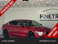 Używany Jaguar XE Portfolio 180 KM (132 kW) 2015 Czerwony Sedan/Limuzyna