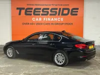 Usado BMW 520 Comfort Edition 190 CV (139 kW) 2018 Negro Berlina