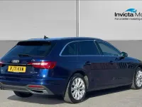 Usado Audi A4 Comfort 150 CV (110 kW) 2022 Azul Familiar