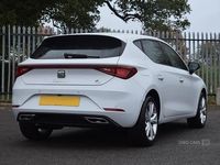 New Seat Leon FR 200 HP (147 kW) 2025 White Hatchback
