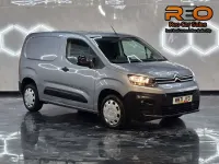 Używany Citroën Berlingo 100 KM (73 kW) 2021 Szary Minivan