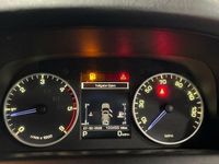 Used Land Rover Discovery 4 Graphite 2016 White SUV