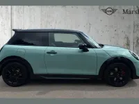 New Mini John Cooper Works 228 HP (167 kW) 2026 Green Hatchback