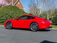 Used Porsche 911 350 HP (257 kW) 2015 Red Coupe