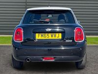 Usado Mini Cooper Hatch 136 HP (100 kW) 2016 Preto Citadino