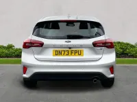 Begagnad Ford Focus Titanium 155 HK (114 kW) 2024 Silver Halvkombi