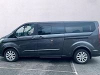 Begagnad Ford Tourneo Titanium 185 HK (136 kW) 2020 Grå Minibuss