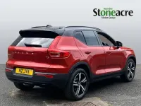 Used Volvo XC40 R-Design 163 HP (119 kW) 2021 SUV