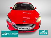 Used Ford Focus Titanium 118 HP (86 kW) 2019 Red Hatchback
