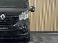 Begagnad Renault Trafic 2017 Svart Minibuss