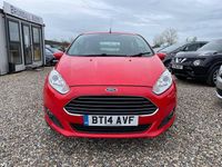 Used Ford Fiesta Zetec 82 HP (60 kW) 2014 Red Hatchback