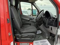 Begagnad Mercedes Sprinter 150 HK (110 kW) 2009 Röd Van