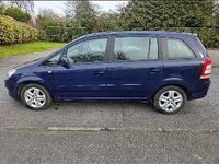 Second-hand Vauxhall Zafira 2013 Albastru Monovolum