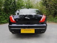 Used Jaguar XJ Portfolio 300 HP (220 kW) 2019 Black Sedan